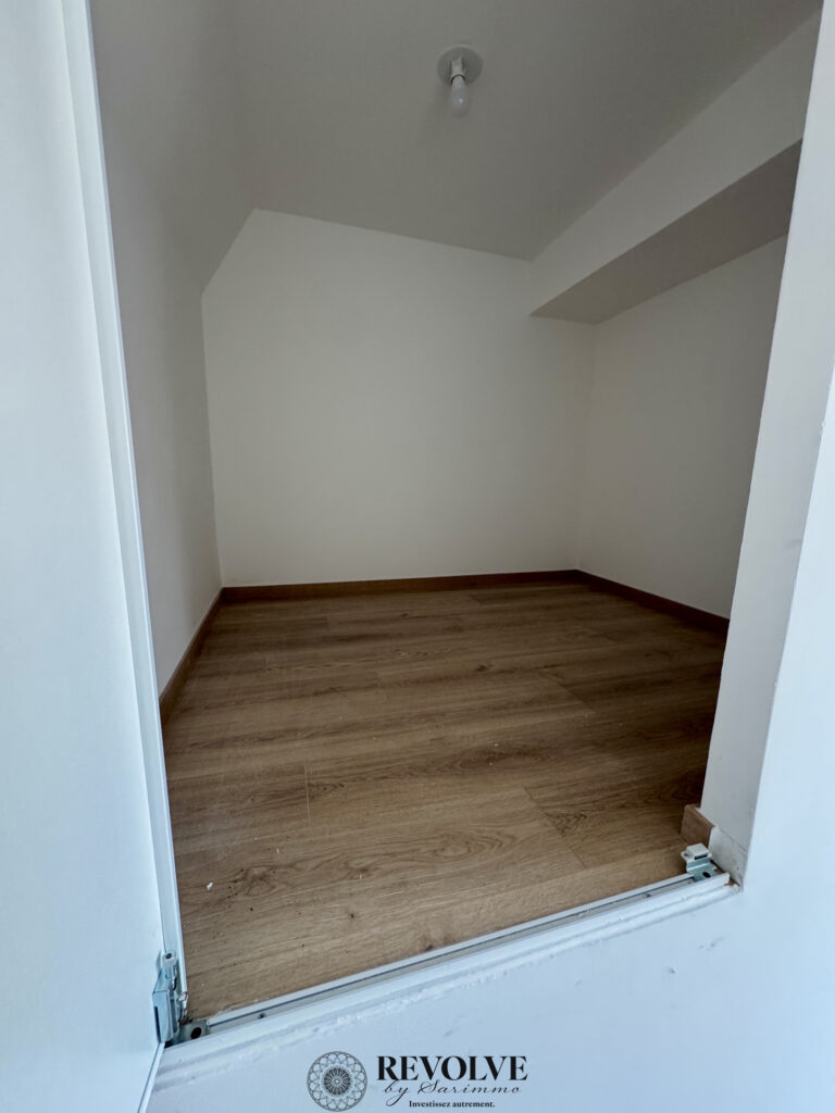 photo_cd7d54cfb63273b5fbc6f392dafa854b